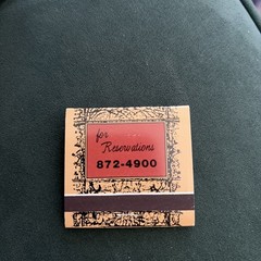 VINTAGE BULL AND BEAR RESTAURANT HILTON HOTELS MATCHBOOK – BRAND NEW