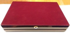 RARE UNITED STATES POSTAL SERVICE COLLECTOR’S LAQUERED WOOD BOX W/ VELVET LINING