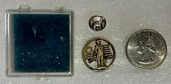 Vintage US Savings Bonds Promotional Advertising Lapel Hat Pin Pinback (H2)