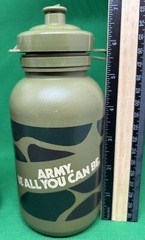 LOT OF 2 VINTAGE ARMY. BE ALL YOU CAN BE . Water Sports Bottles Advertising