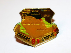 VTG 1991 US Military Collectibles: Operation Desert Shield & Desert Storm Pins