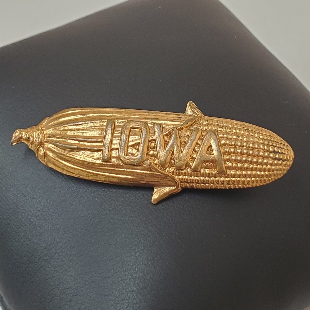 Vintage IOWA Corn Brooch Souvenir Gold Tone 2″ Brooch Pin