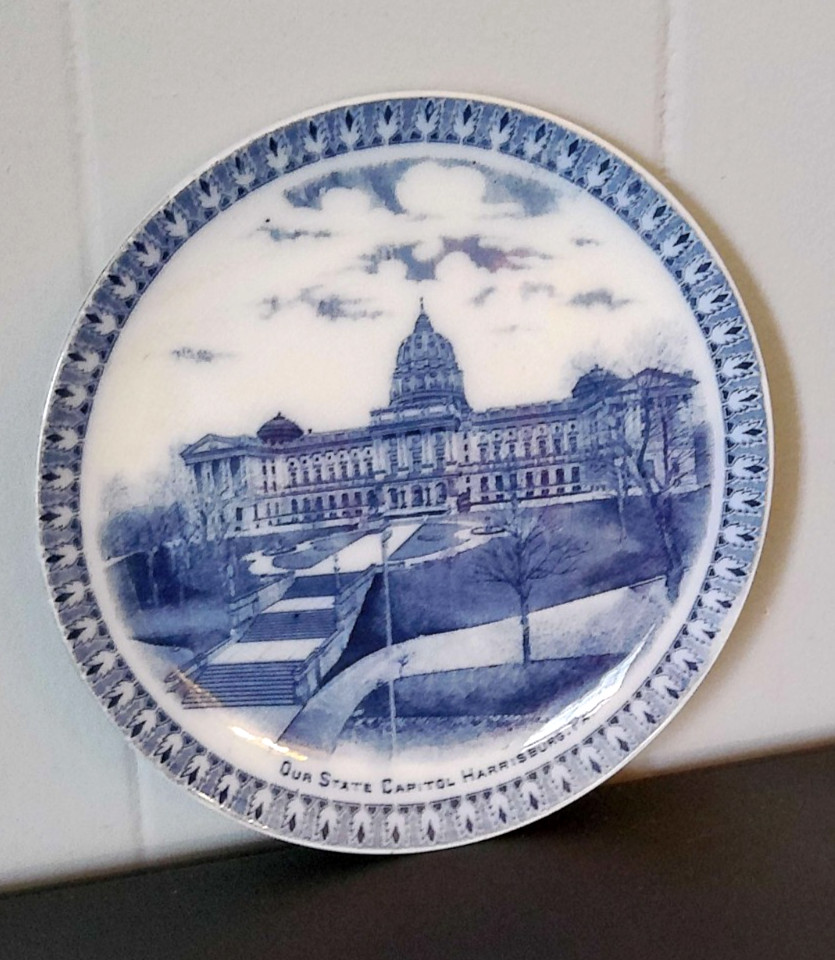 Mather Dept Store Advertising Blue Transferware Plate Harrisburg PA Capitol