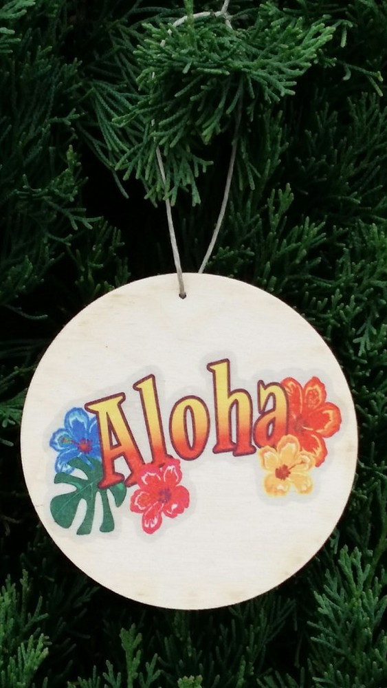(3) SET OF 3 ASPEN WOOD ORNAMENTS (3″ DIAMETER) ALOHA HAWAII HIBISCUS TIKI LUAU