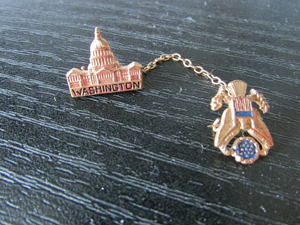 Pin Brooch US Capitol US Seal Government American Eagle Flag Gold Pin VTG