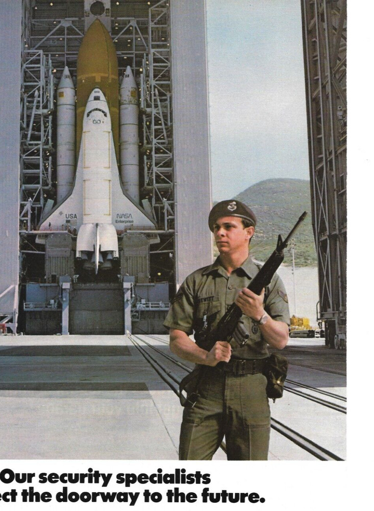 1988 U.S. AIR FORCE RECRUITMENT Vintage Print Ad SPACE SHUTTLE ENTERPRISE AD