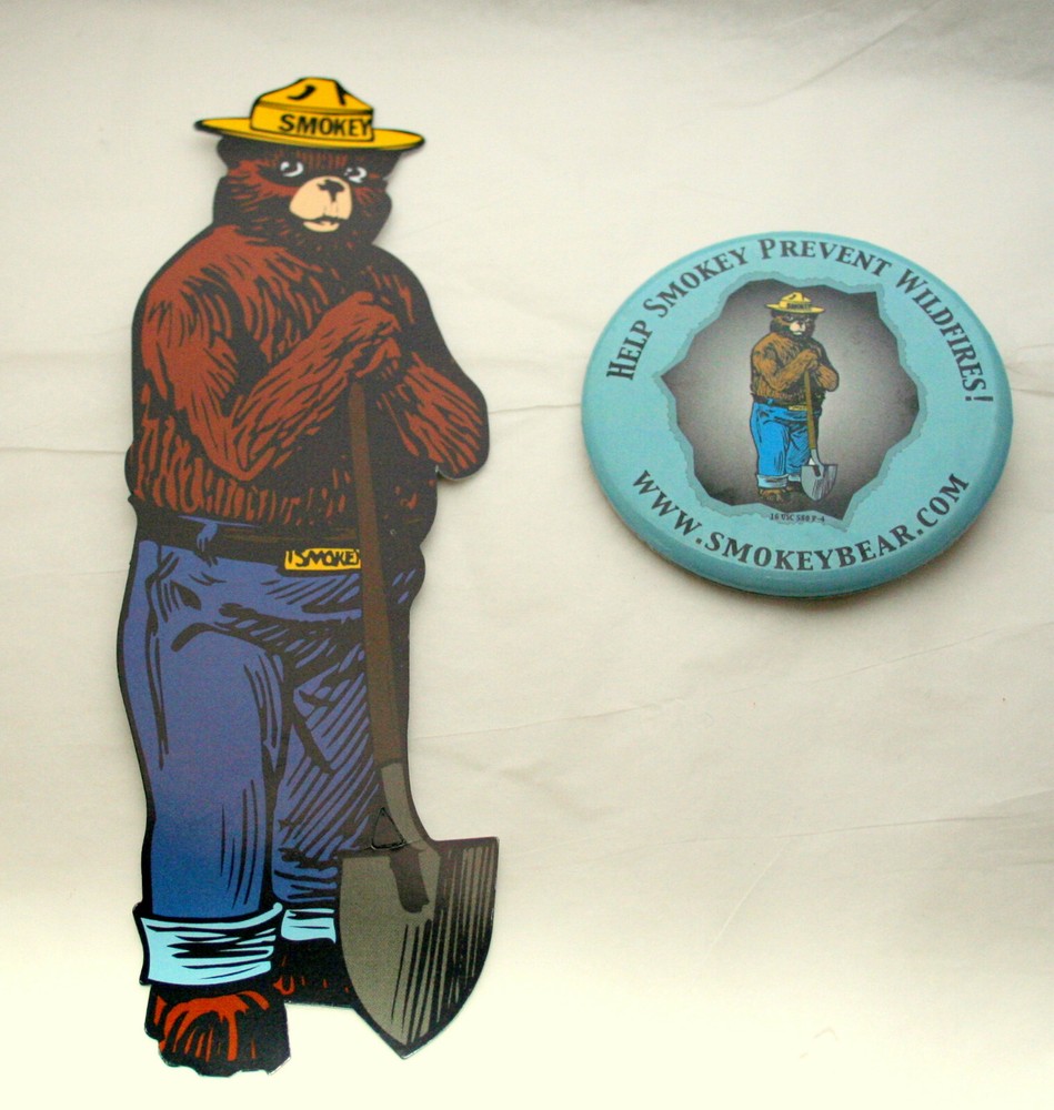 Smokey The Bear Help Prevent Wild Fires! Pin Button & Bookmark NOS New