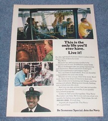 1974 United States Navy Vintage Recruitment Ad «This is the Only Life You’ll…»