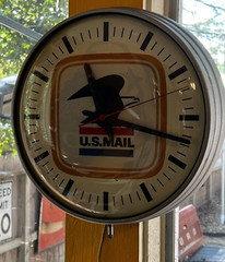Vintage 60s Post Office Wall Clock – U.S. Mail USPS – Simplex 14″, Model 507-174