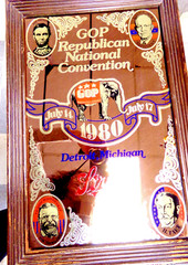 Vtg 1980 STROHS BEER National Republican Convetion Frame Advertising Bar Mirror
