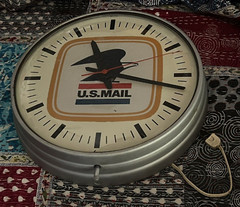 Vintage 60s Post Office Wall Clock – U.S. Mail USPS – Simplex 14″, Model 507-174