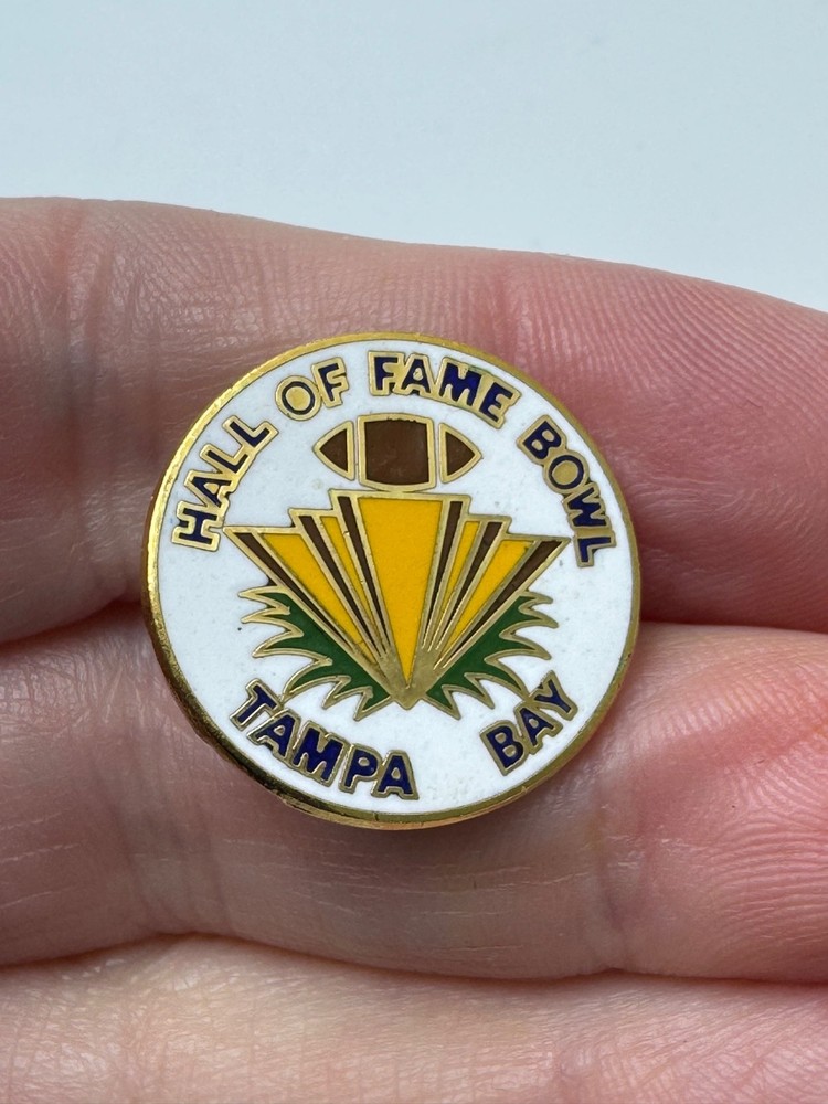 Vintage Hall Of Fame Bowl Tampa Bay White Gold Football Souvenir Lapel Pin